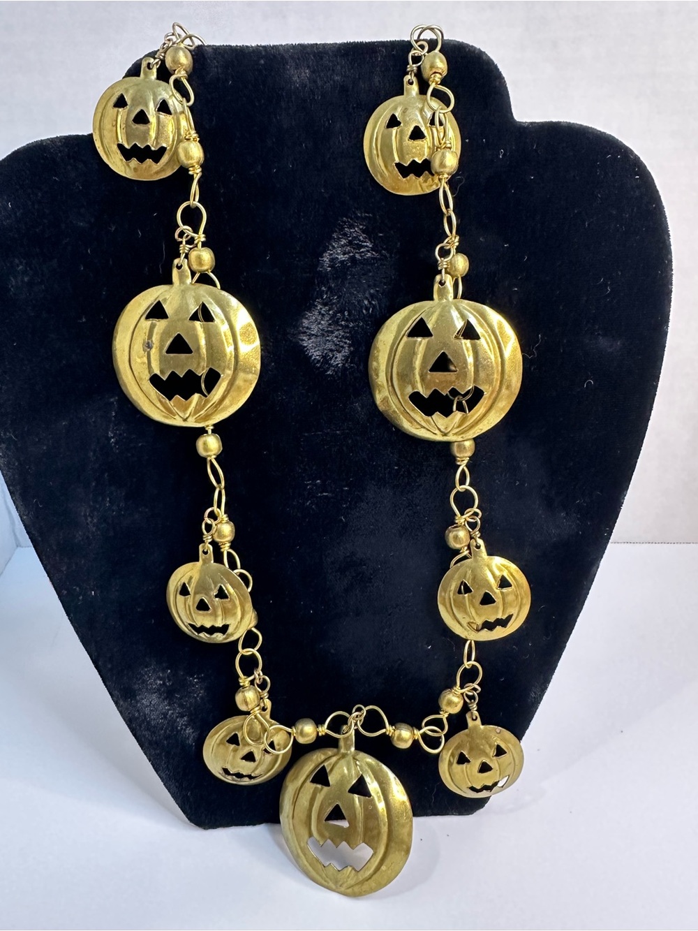 Vintage Brass Pumpkin Charm Necklace - Women Jewelry 16” - Picture 2 of 9